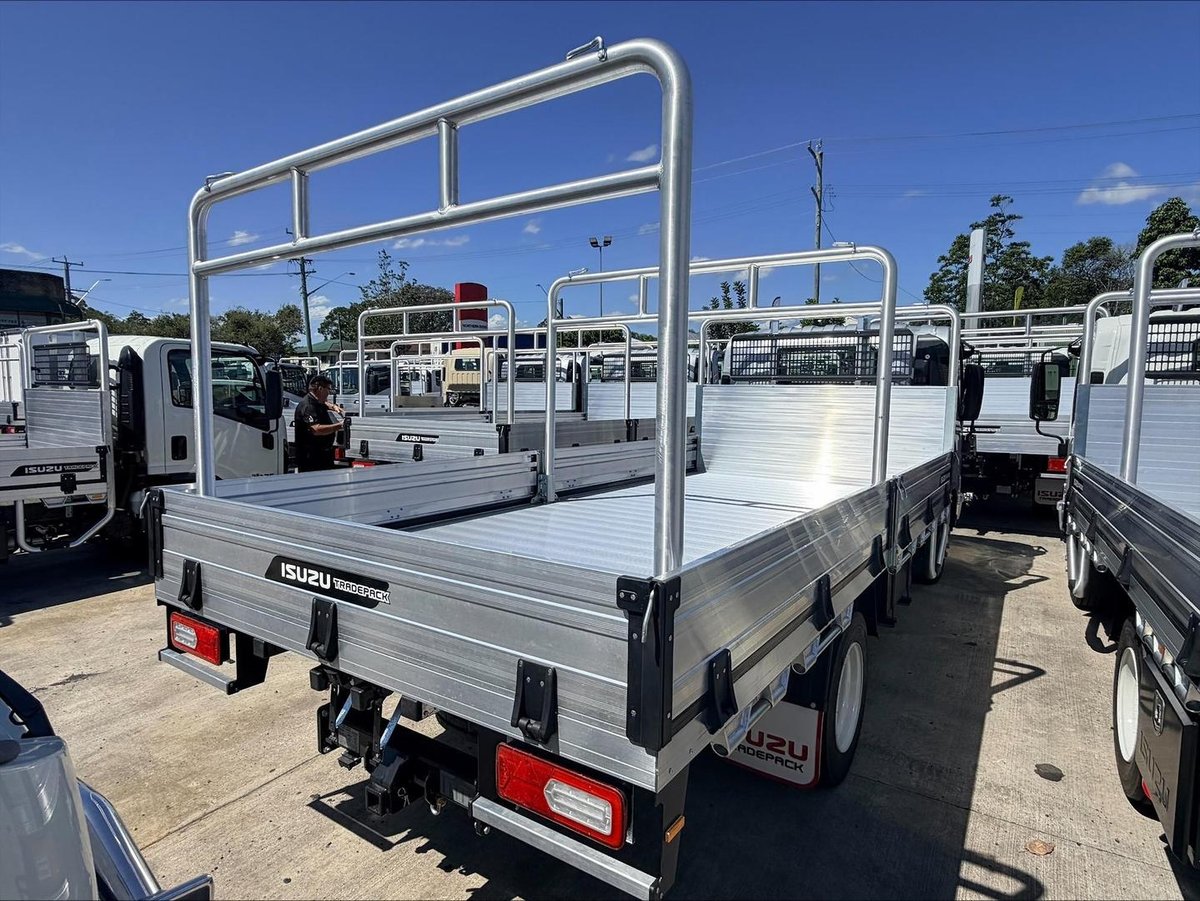 2026 Isuzu Npr NPR NPR 45-175 DT D34 TRADEPACK image 9