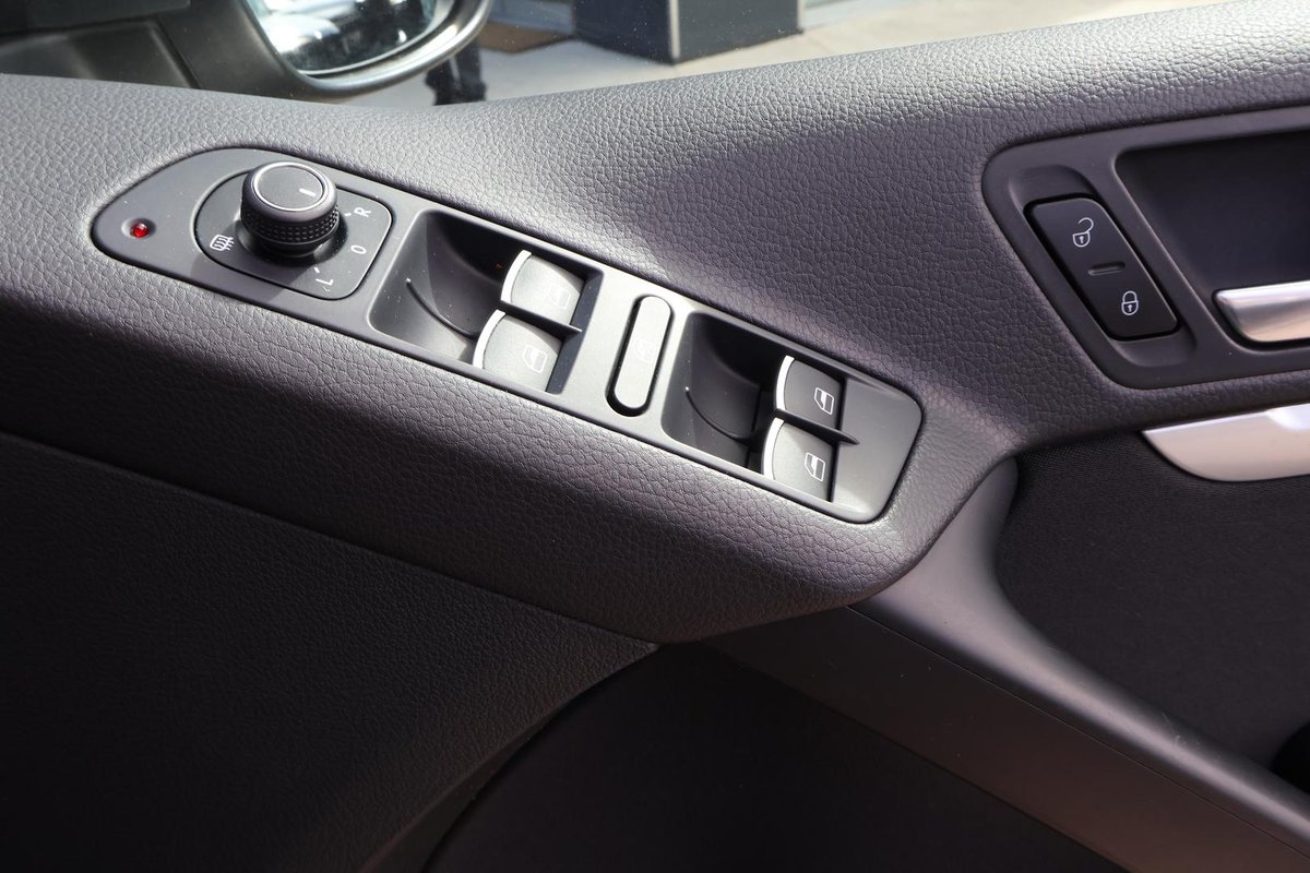 2017 Volkswagen Tiguan image 19