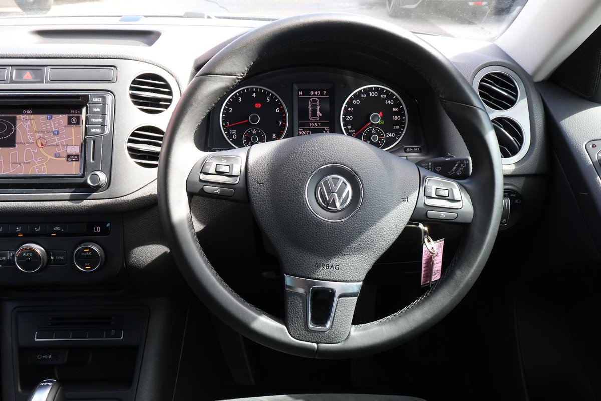 2017 Volkswagen Tiguan image 9