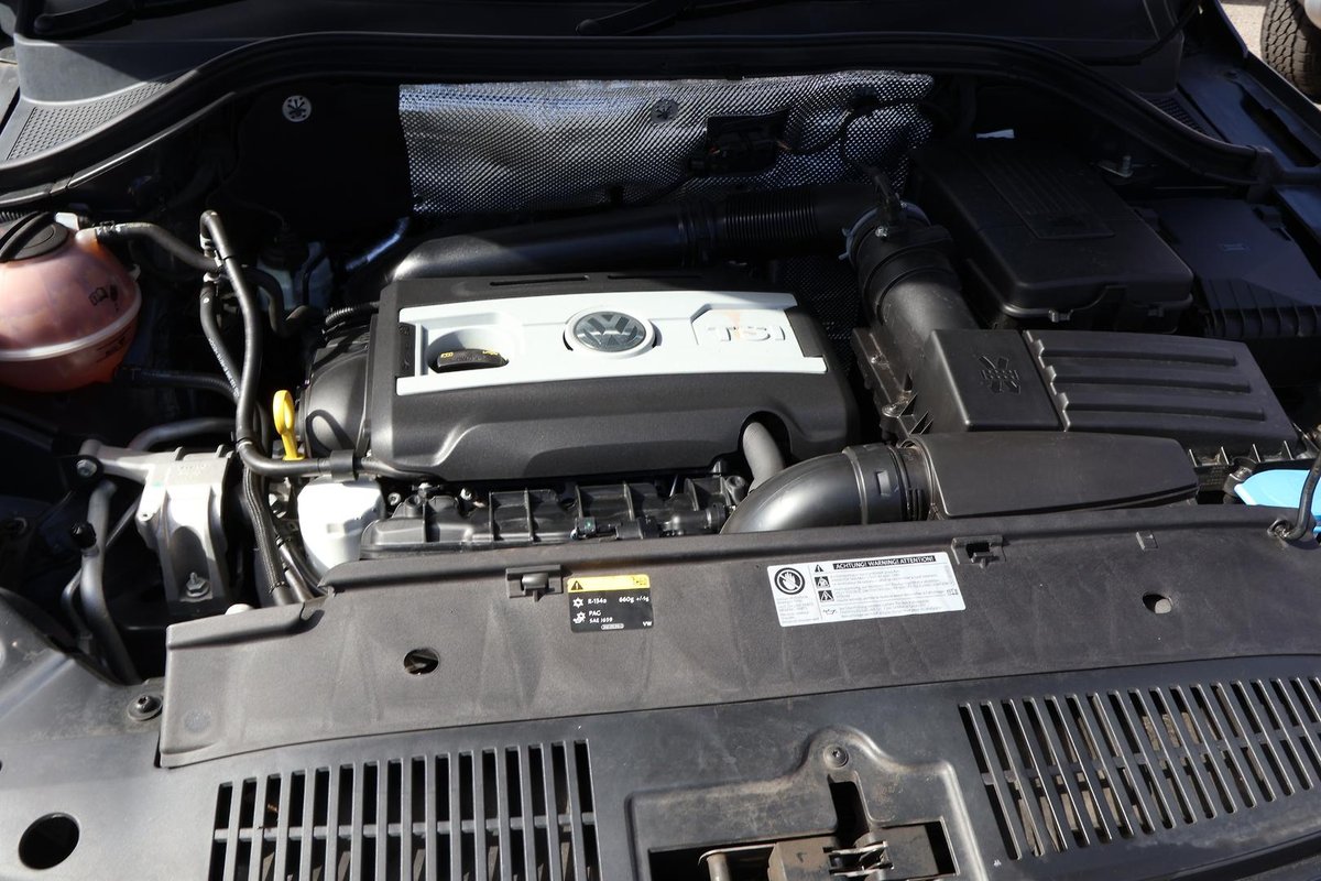 2017 Volkswagen Tiguan image 24