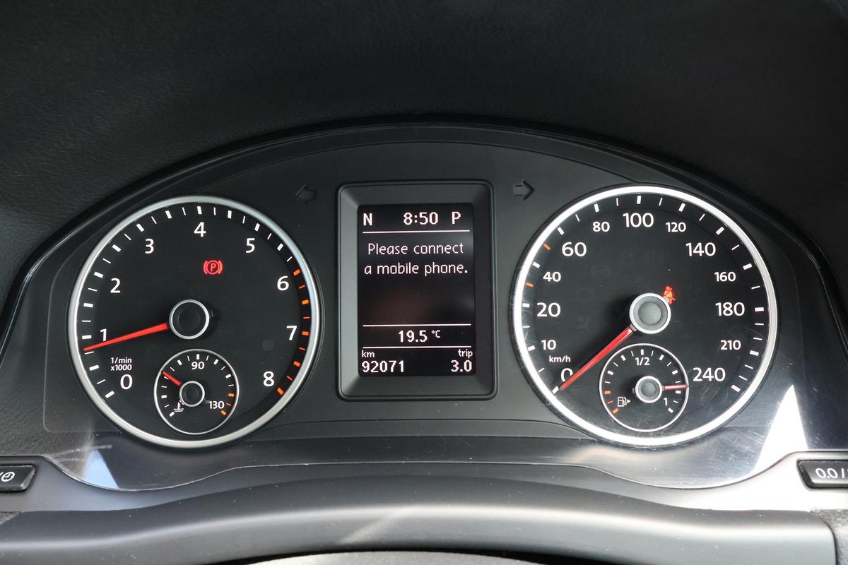 2017 Volkswagen Tiguan image 12
