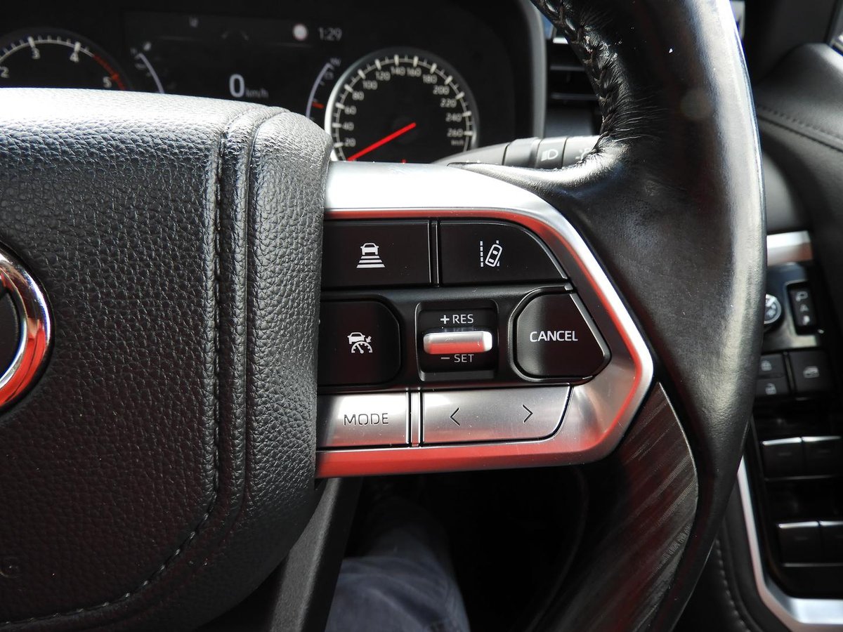 2022 Toyota Landcruiser GR Sport FJA300R 4X4 Dual Range image 19