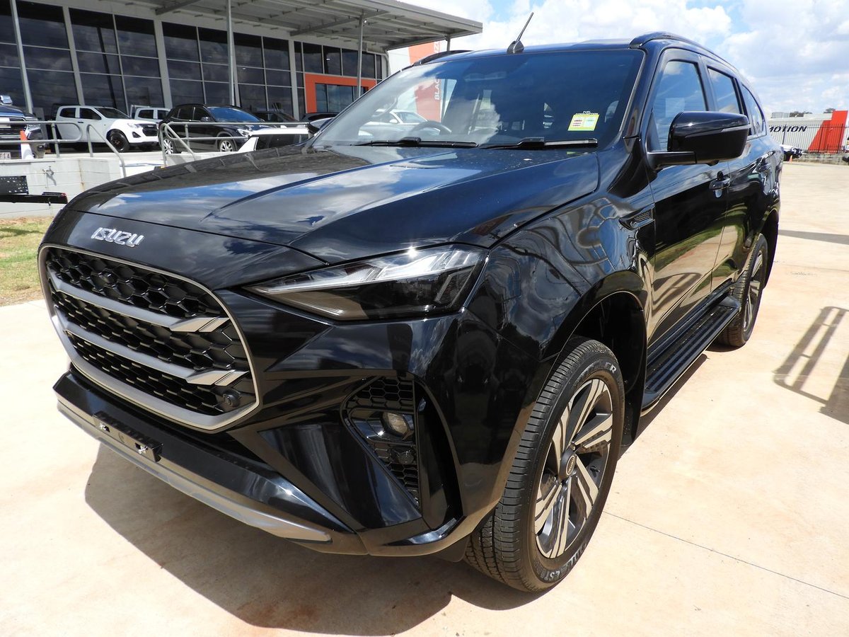 2025 Isuzu MU-X LS-T MY25.5 4X4 Dual Range image 3