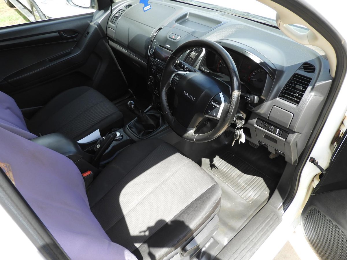 2016 Isuzu D-MAX SX MY15.5 4X4 Dual Range image 7