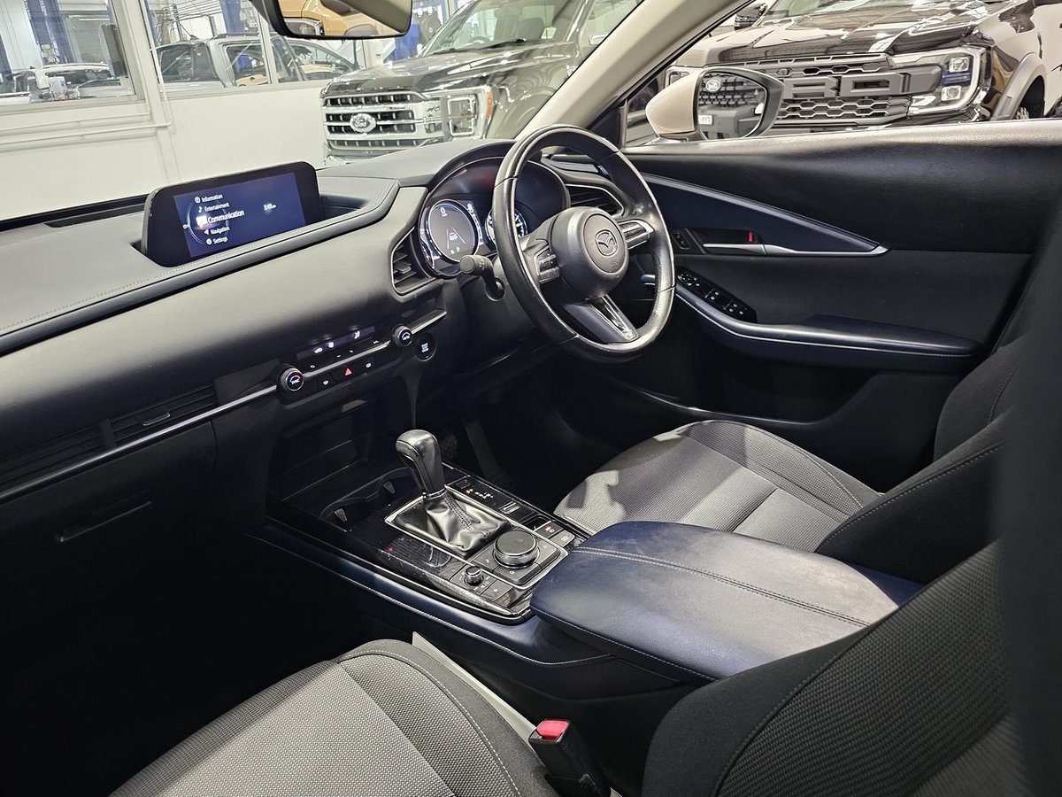 2022 Mazda CX-30 G20 Evolve DM Series image 28