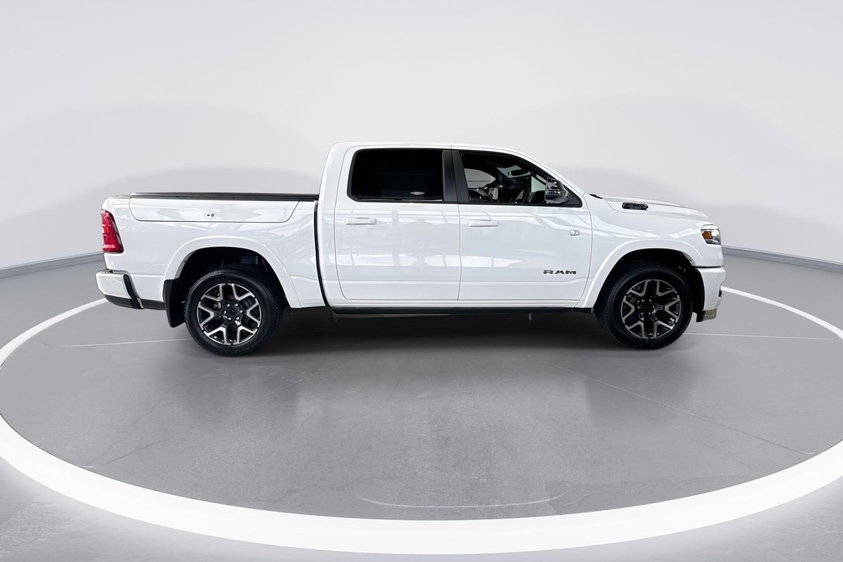 2025 RAM 1500 Laramie Sport Hurricane SO RamBox DT MY25 4X4 Dual Range image 9