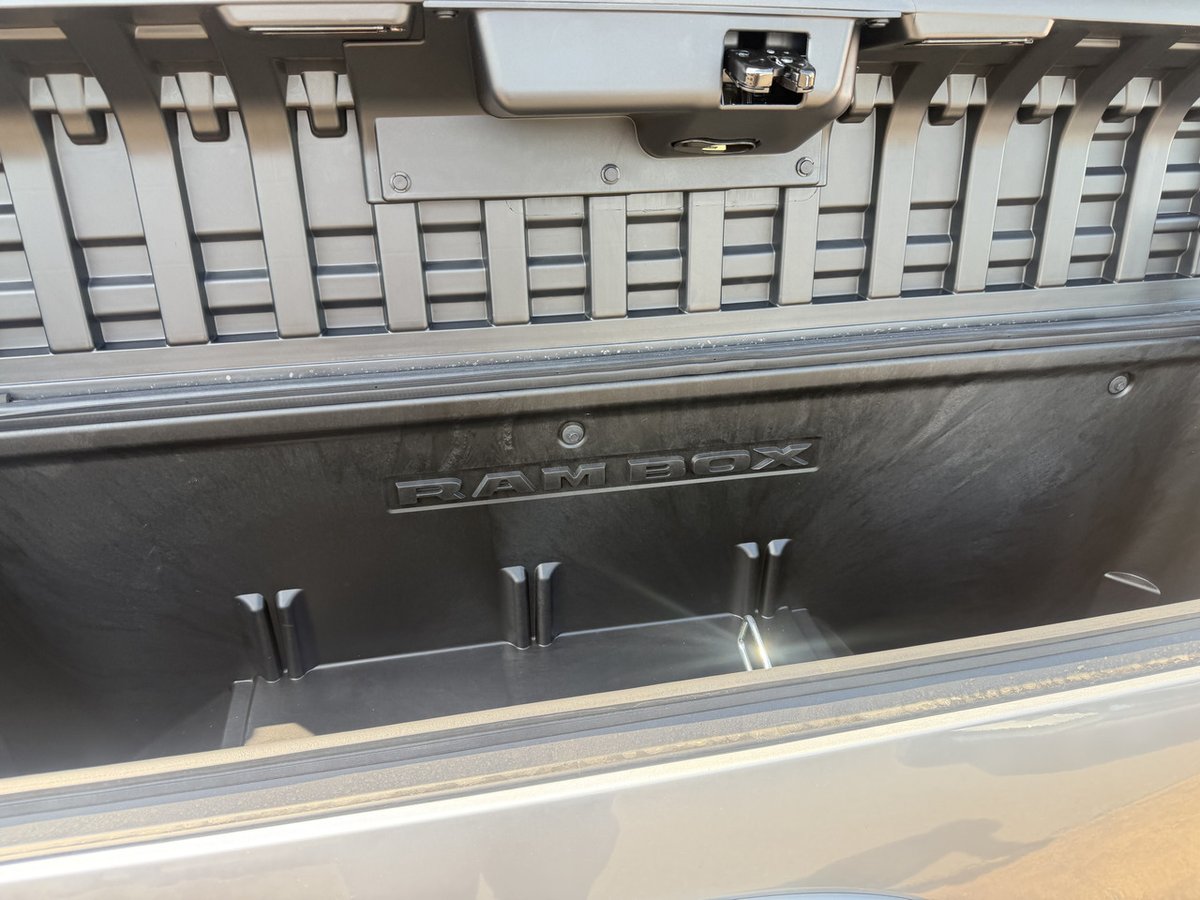 2026 Ram 1500 Limited image 5