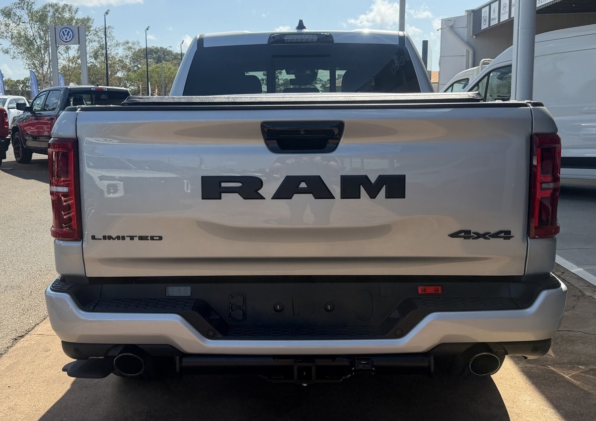 2026 Ram 1500 Limited image 6