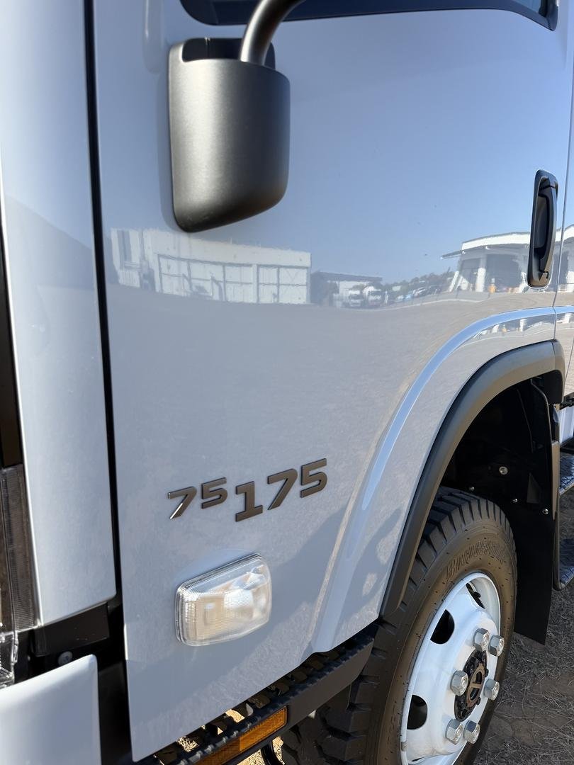 2026 Isuzu N Series image 14