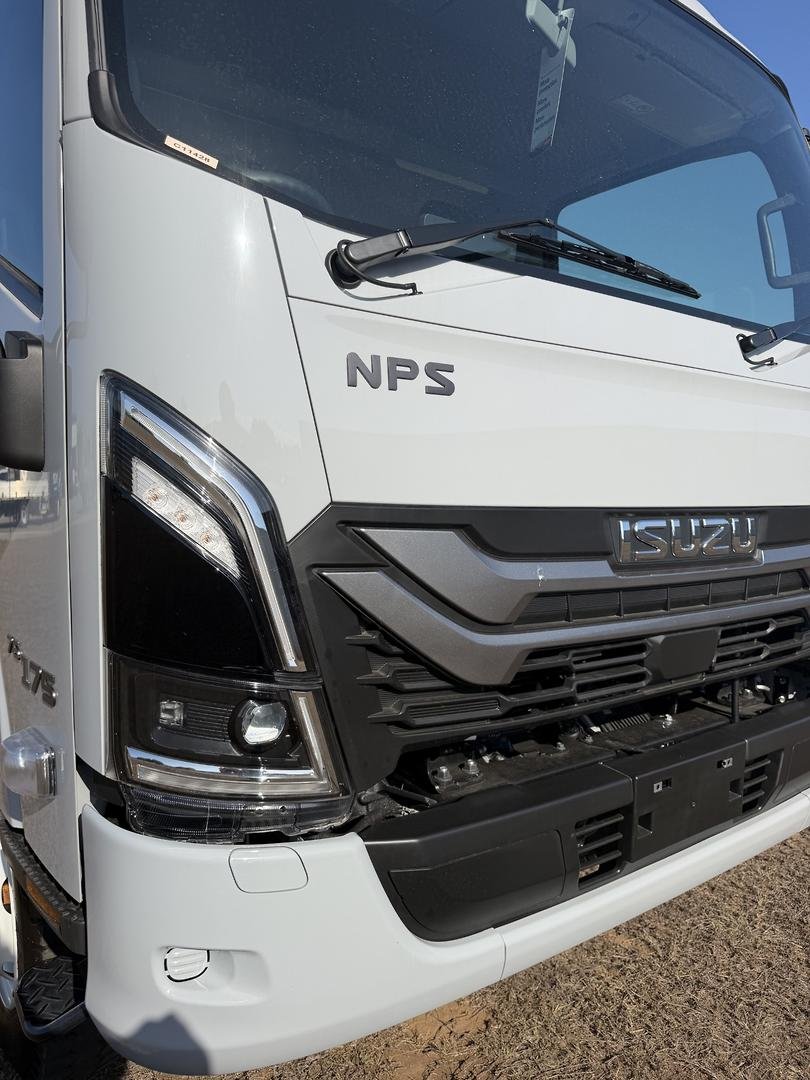 2026 Isuzu N Series image 7