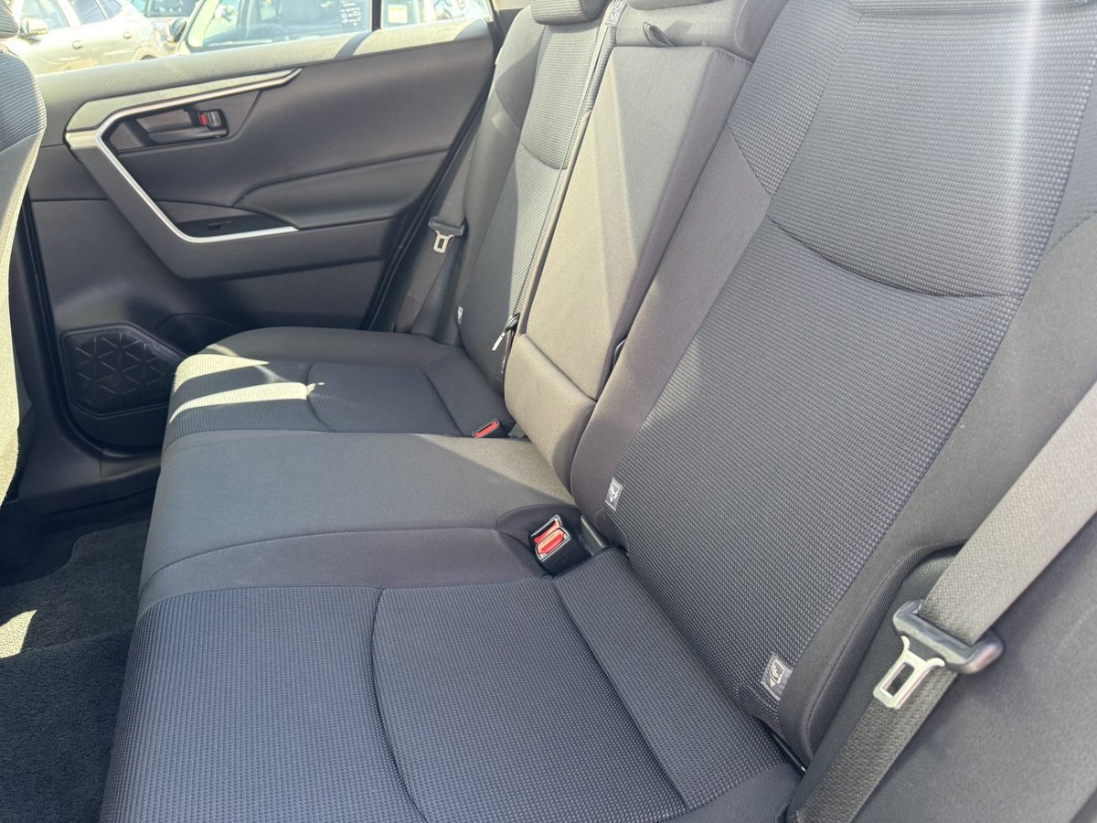 2022 Toyota RAV4 GX AXAH54R 4X4 On Demand image 10
