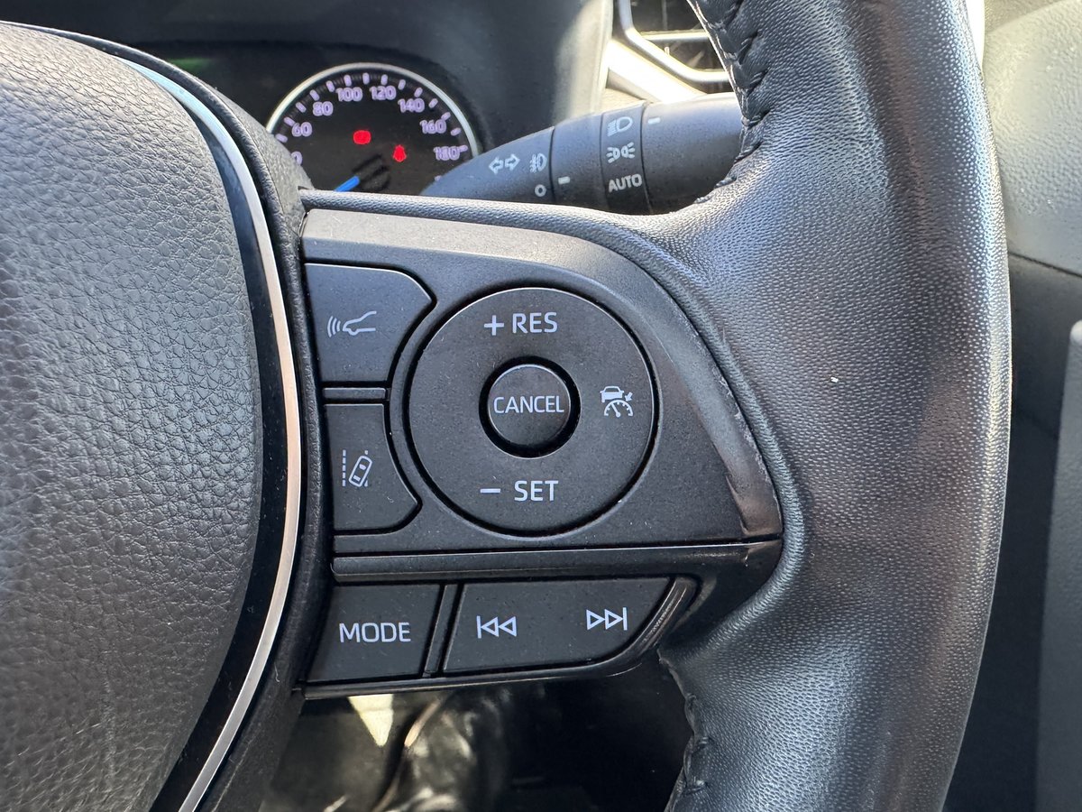 2022 Toyota RAV4 GX AXAH54R 4X4 On Demand image 17
