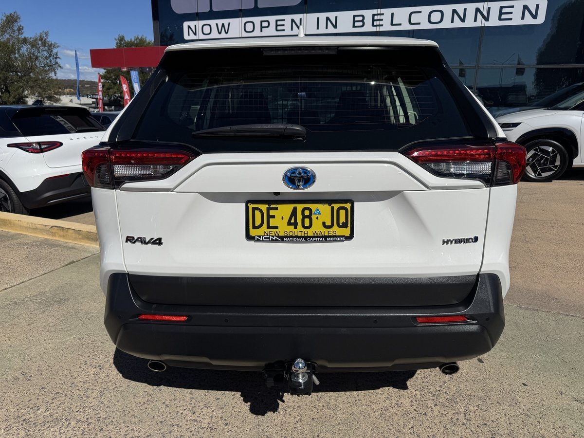 2022 Toyota RAV4 GX AXAH54R 4X4 On Demand image 6