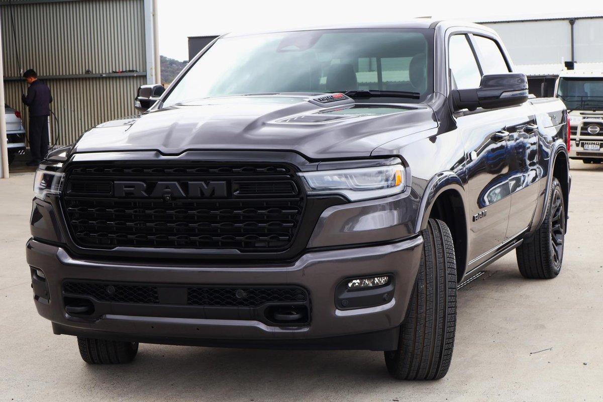 2026 RAM 1500 Limited Hurricane HO RamBox DT MY26 4X4 Dual Range image 3