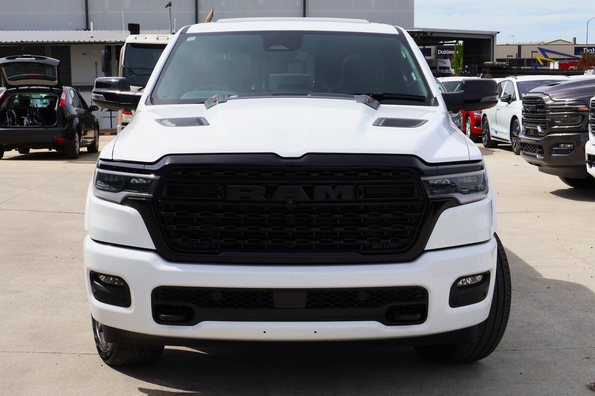 2026 RAM 1500 Limited Hurricane HO RamBox DT MY26 4X4 Dual Range image 2