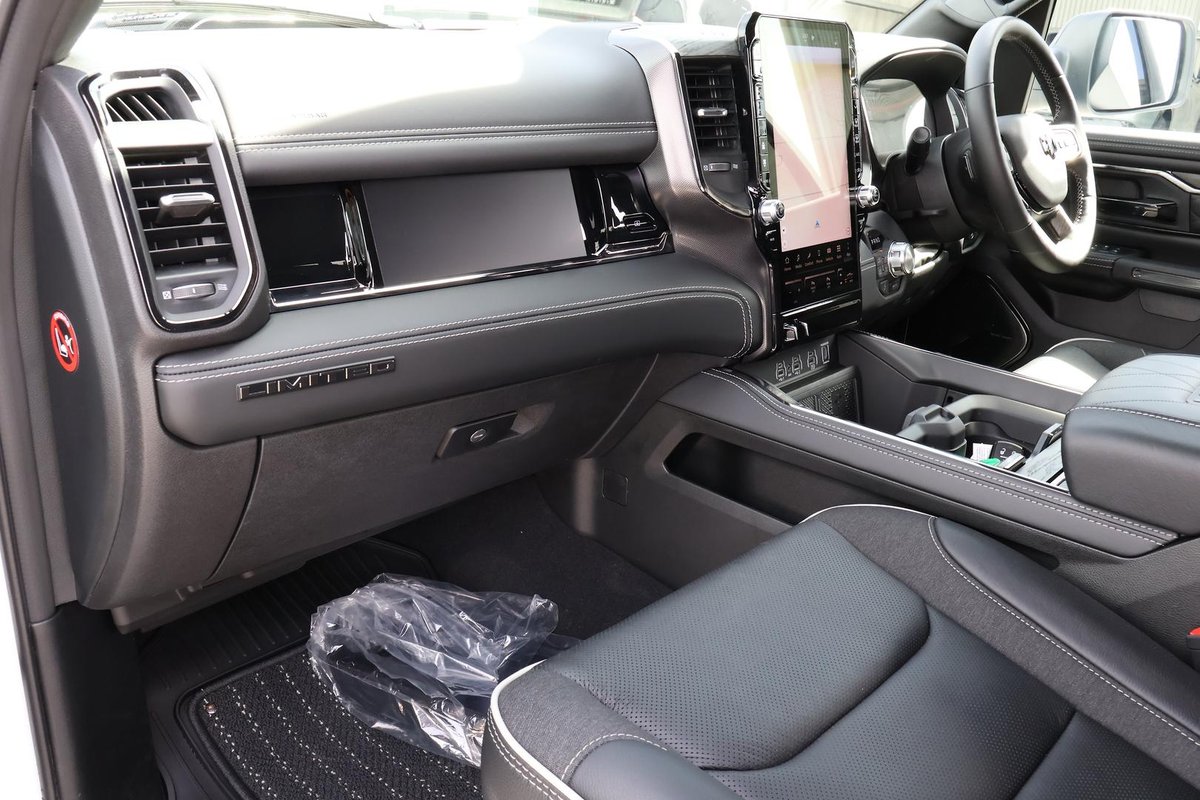 2026 RAM 1500 Limited Hurricane HO RamBox DT MY26 4X4 Dual Range image 29