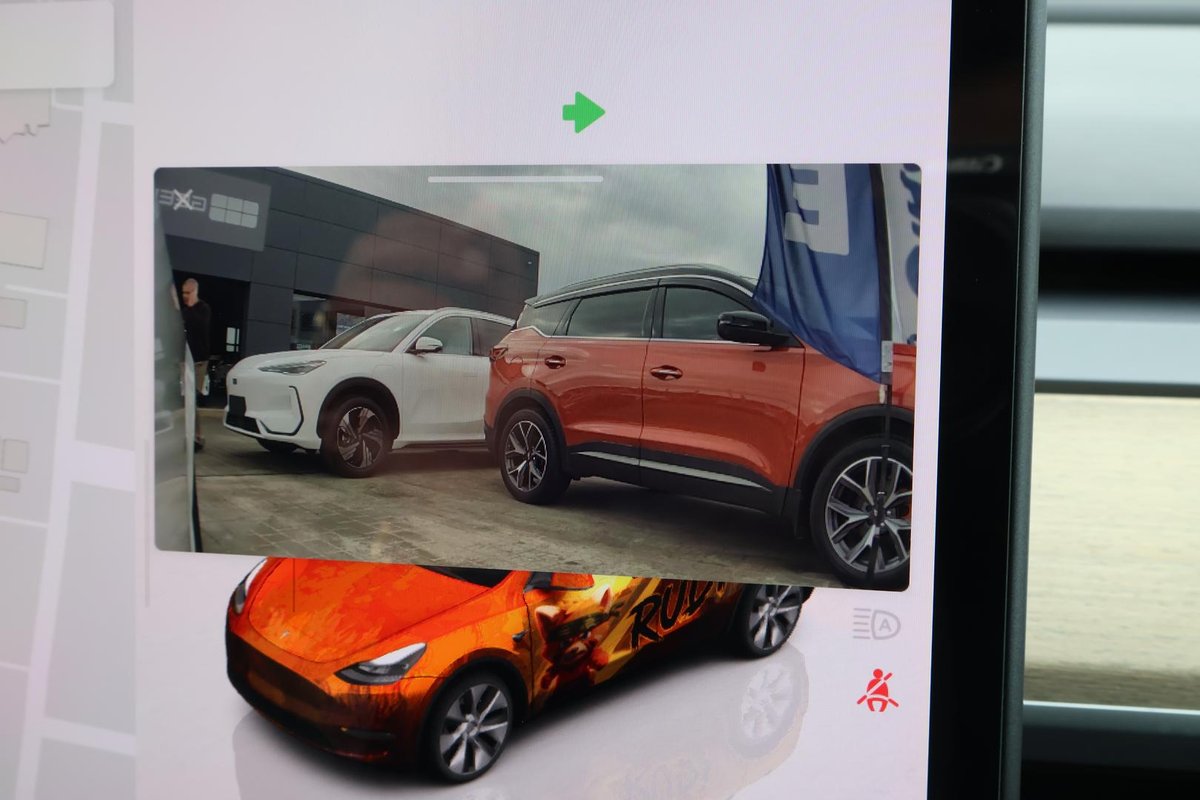 2023 Tesla Model Y Rear-Wheel Drive image 16