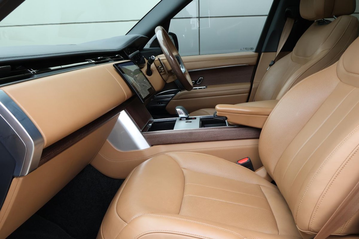 2024 Land Rover Range Rover P530 Autobiography L460 MY24 AWD image 3