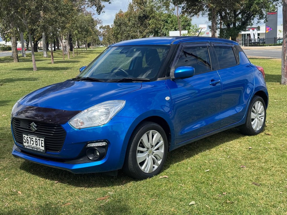 2017 Suzuki Swift GL Navigator Safety Pack AZ image 3