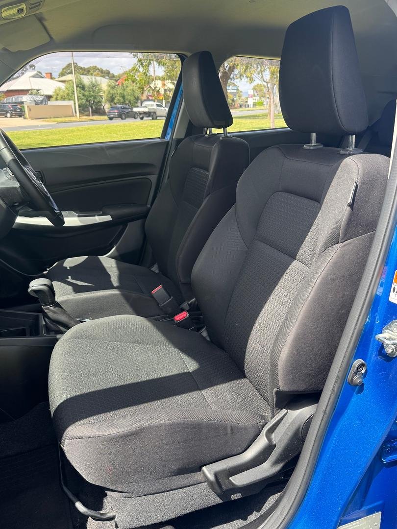2017 Suzuki Swift GL Navigator Safety Pack AZ image 17