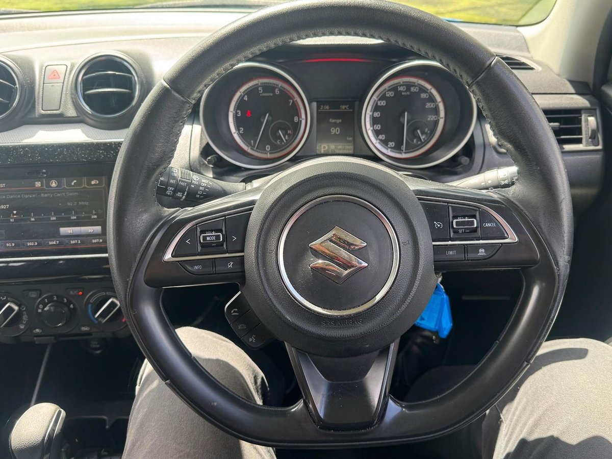 2017 Suzuki Swift GL Navigator Safety Pack AZ image 16