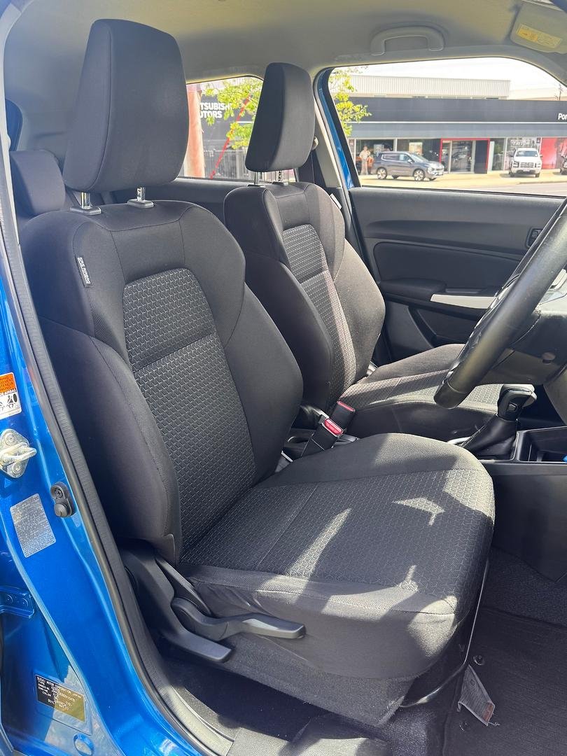 2017 Suzuki Swift GL Navigator Safety Pack AZ image 10