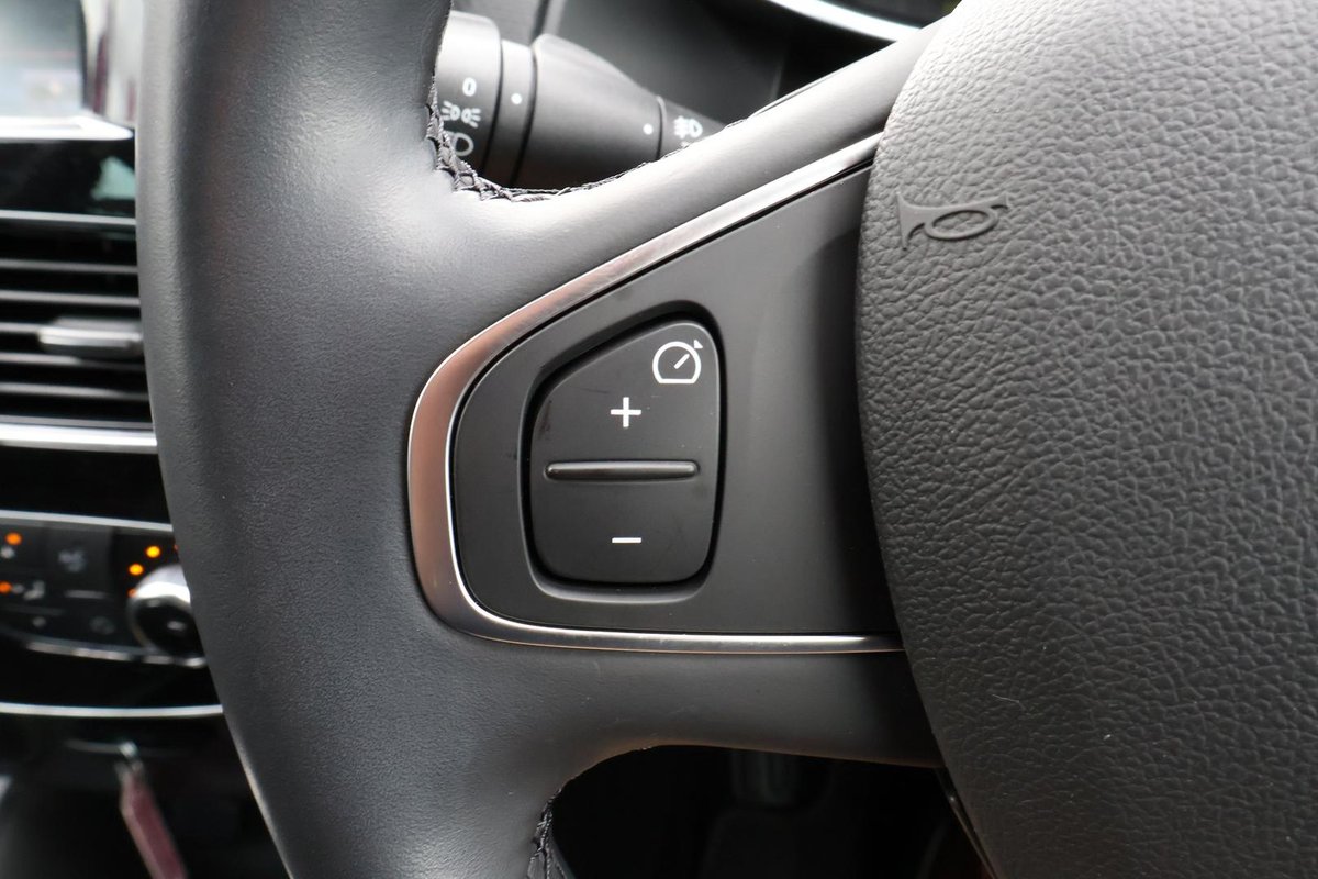 2018 Renault Clio Intens IV B98 Phase 2 image 10