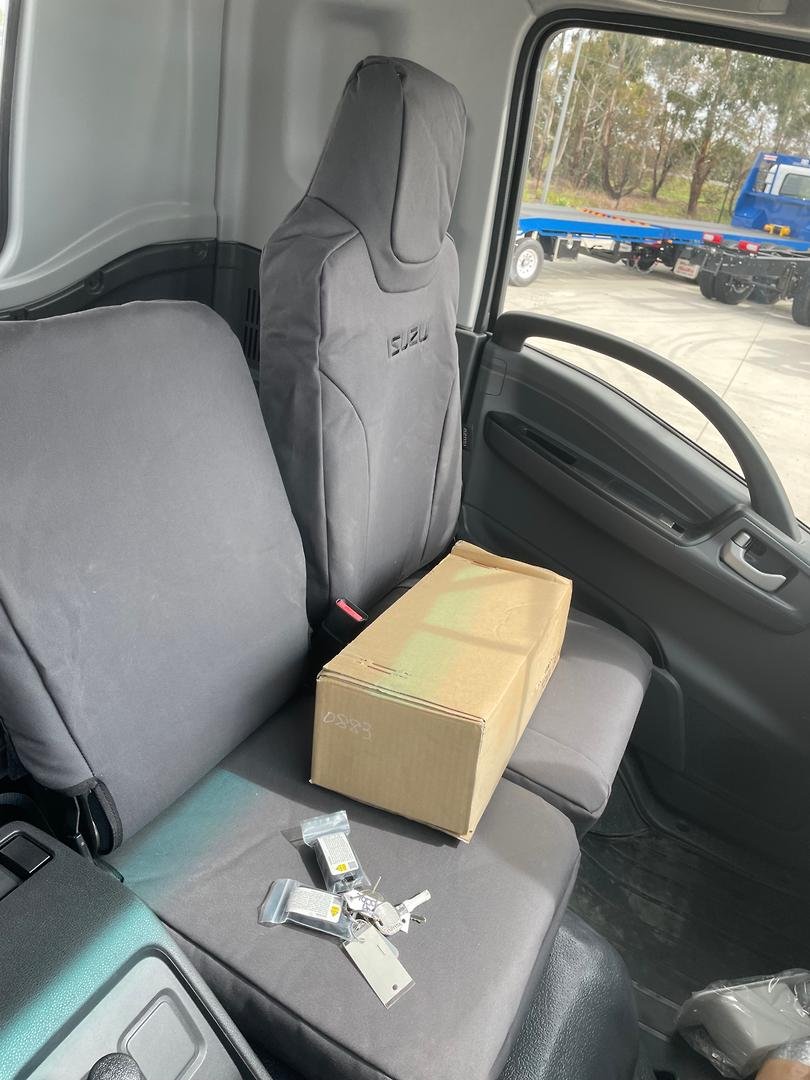 2025 Isuzu F Series FRR 110-240 AM R44 image 28