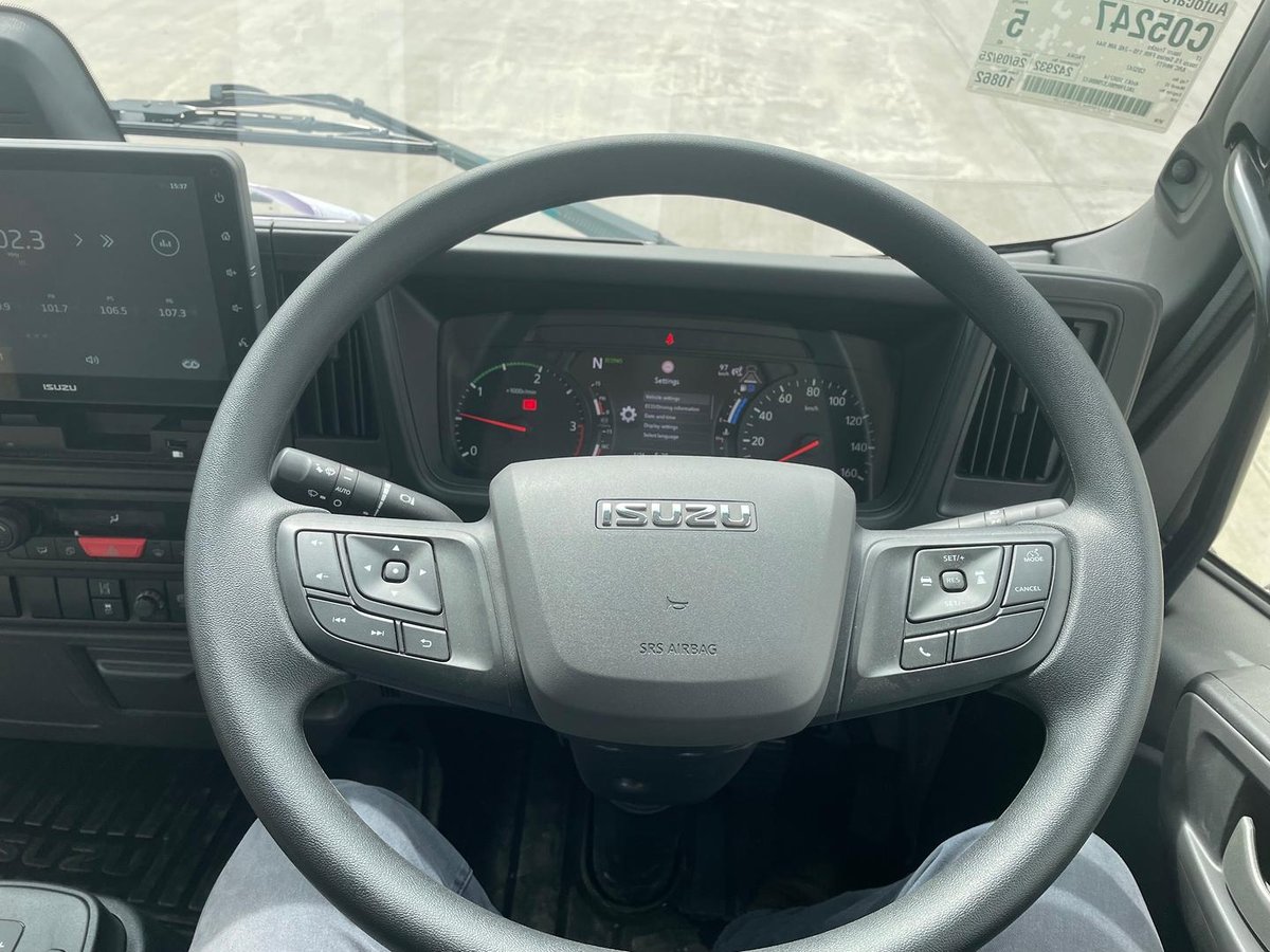 2025 Isuzu F Series FRR 110-240 AM R44 image 27