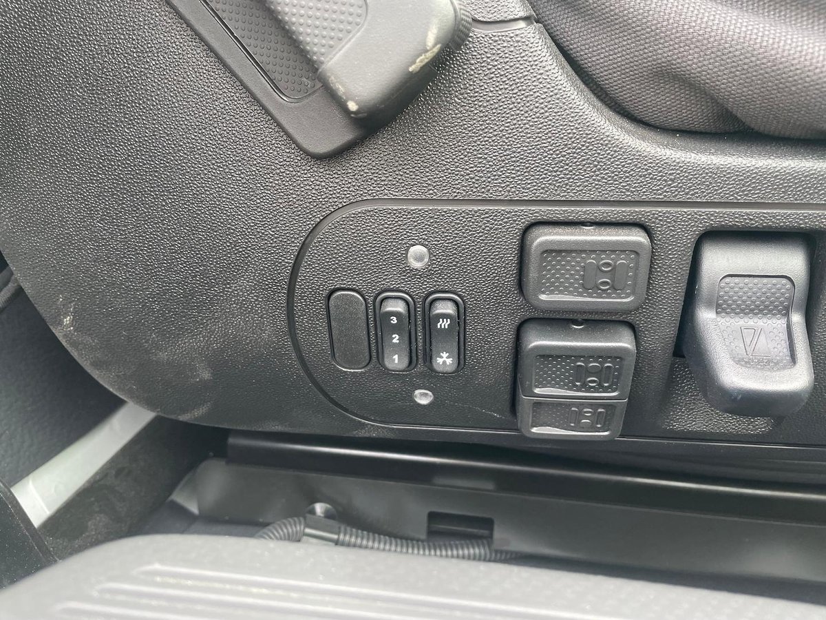 2025 Isuzu F Series FRR 110-240 AM R44 image 20