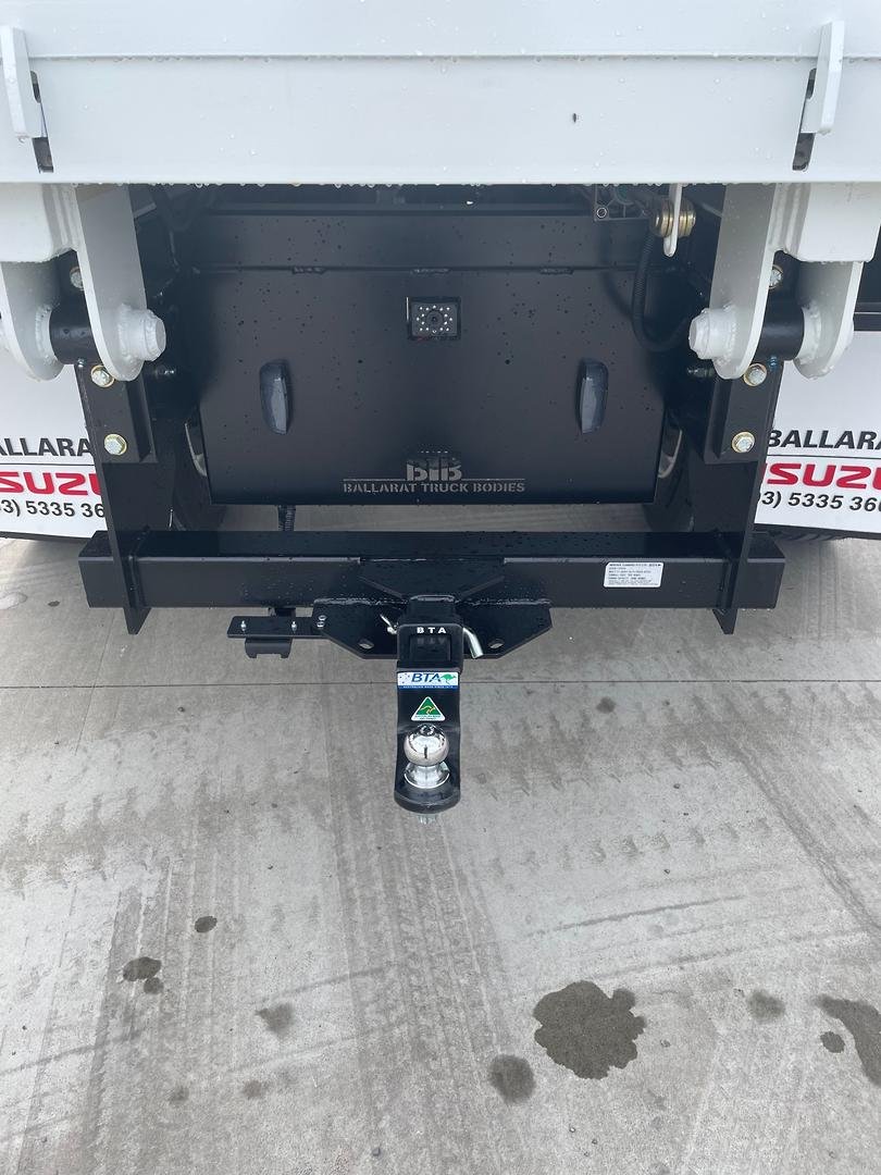 2025 Isuzu F Series FRR 110-240 AM R44 image 17