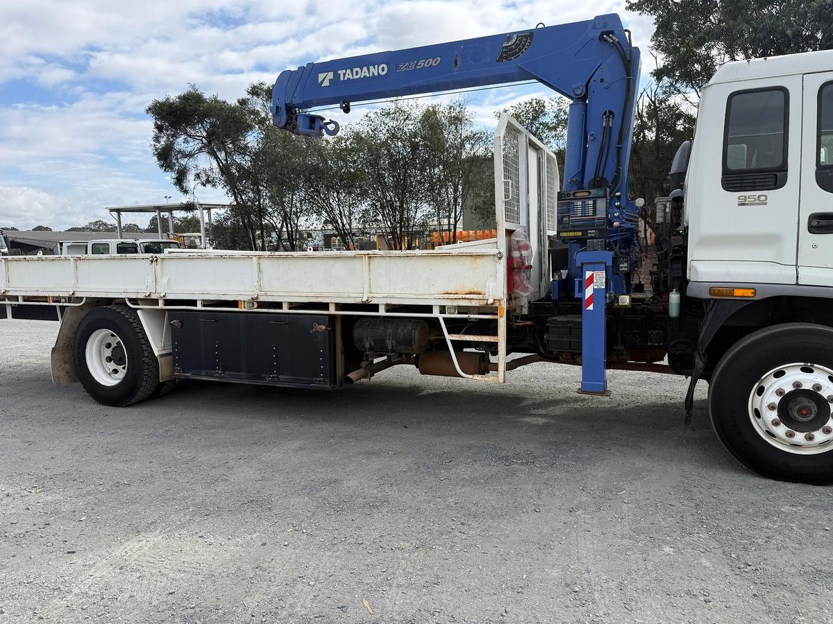 1999 Isuzu F Series FVR 950 Turbo image 3