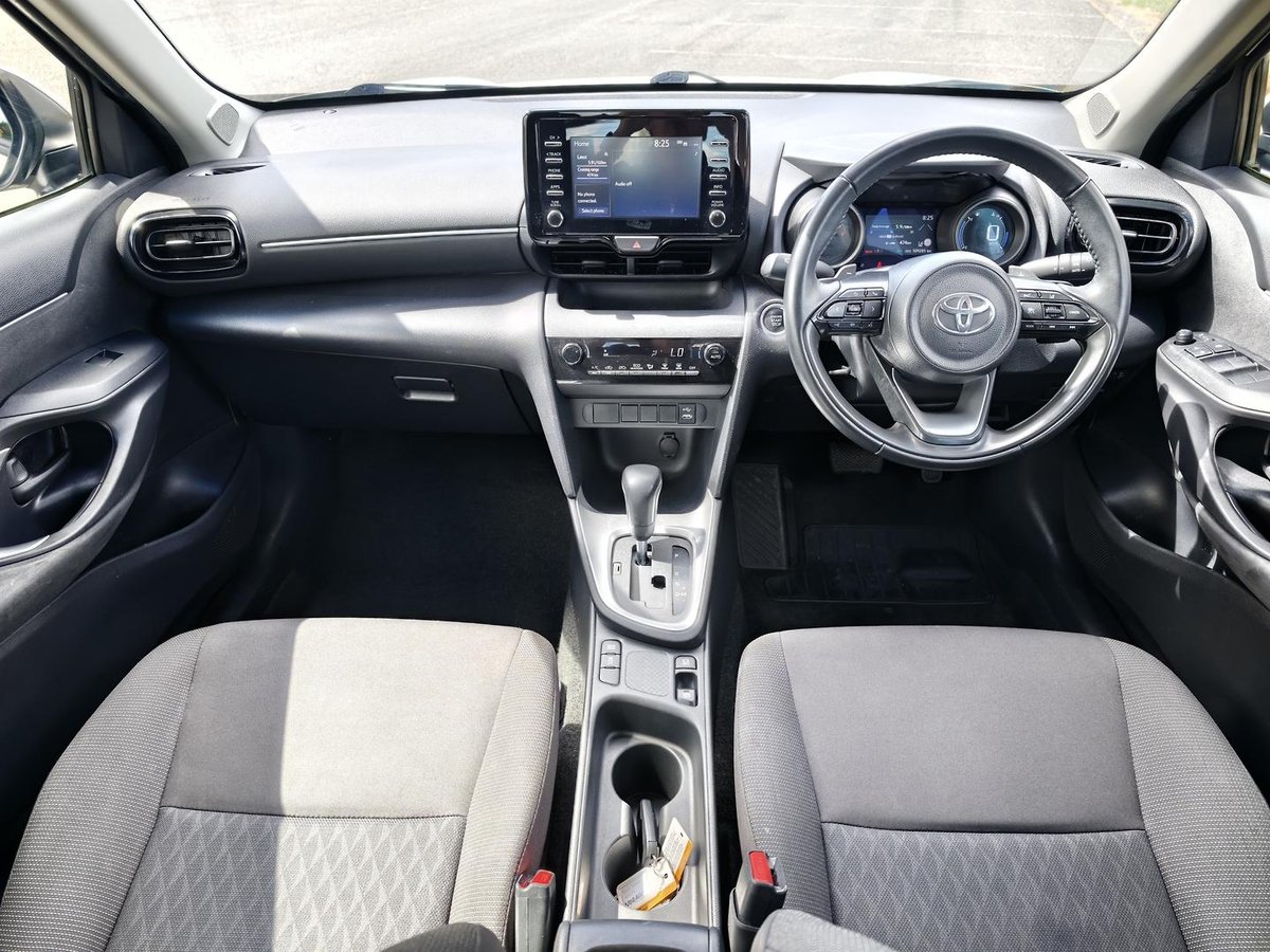 2023 Toyota Yaris Cross GX MXPB10R image 15