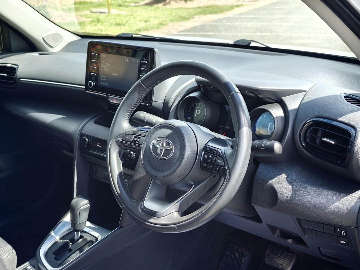 2023 Toyota Yaris Cross GX MXPB10R image 7
