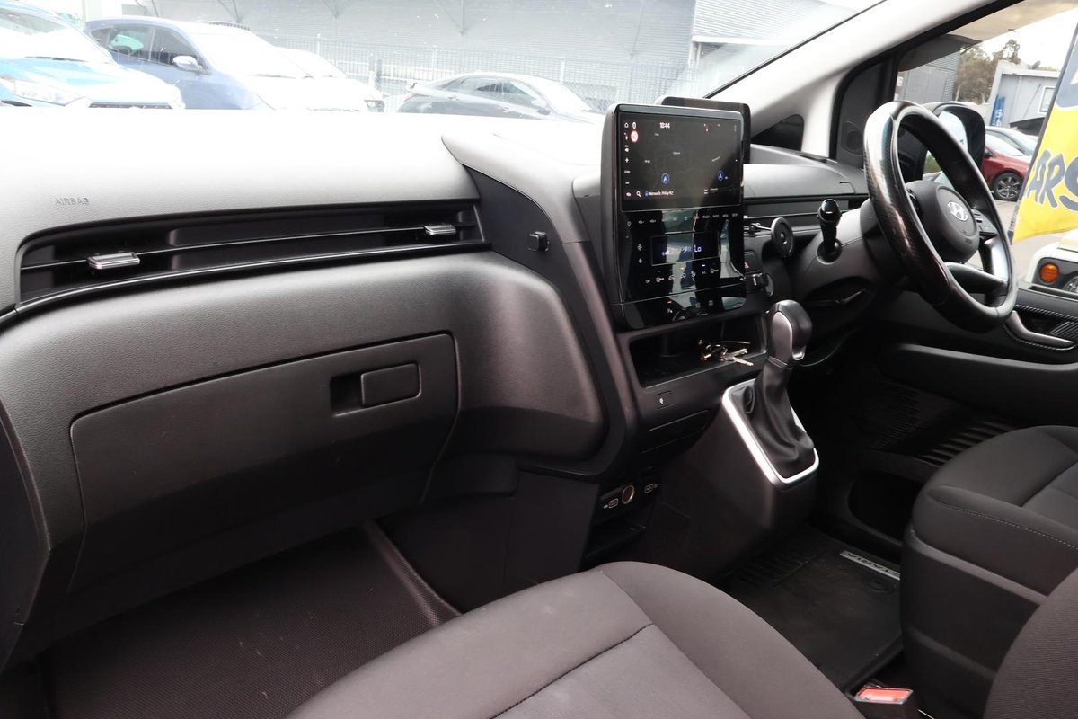 2024 Hyundai STARIA LOAD US4.V2 MY24 image 25