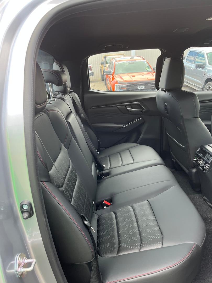 2026 Isuzu D-MAX X-TERRAIN MY25.5 4X4 Dual Range image 11