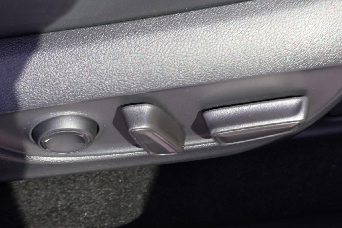 2024 Toyota RAV4 Cruiser AXAH52R image 24