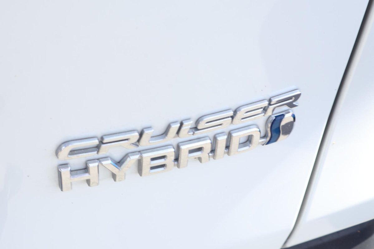 2024 Toyota RAV4 Cruiser AXAH52R image 36