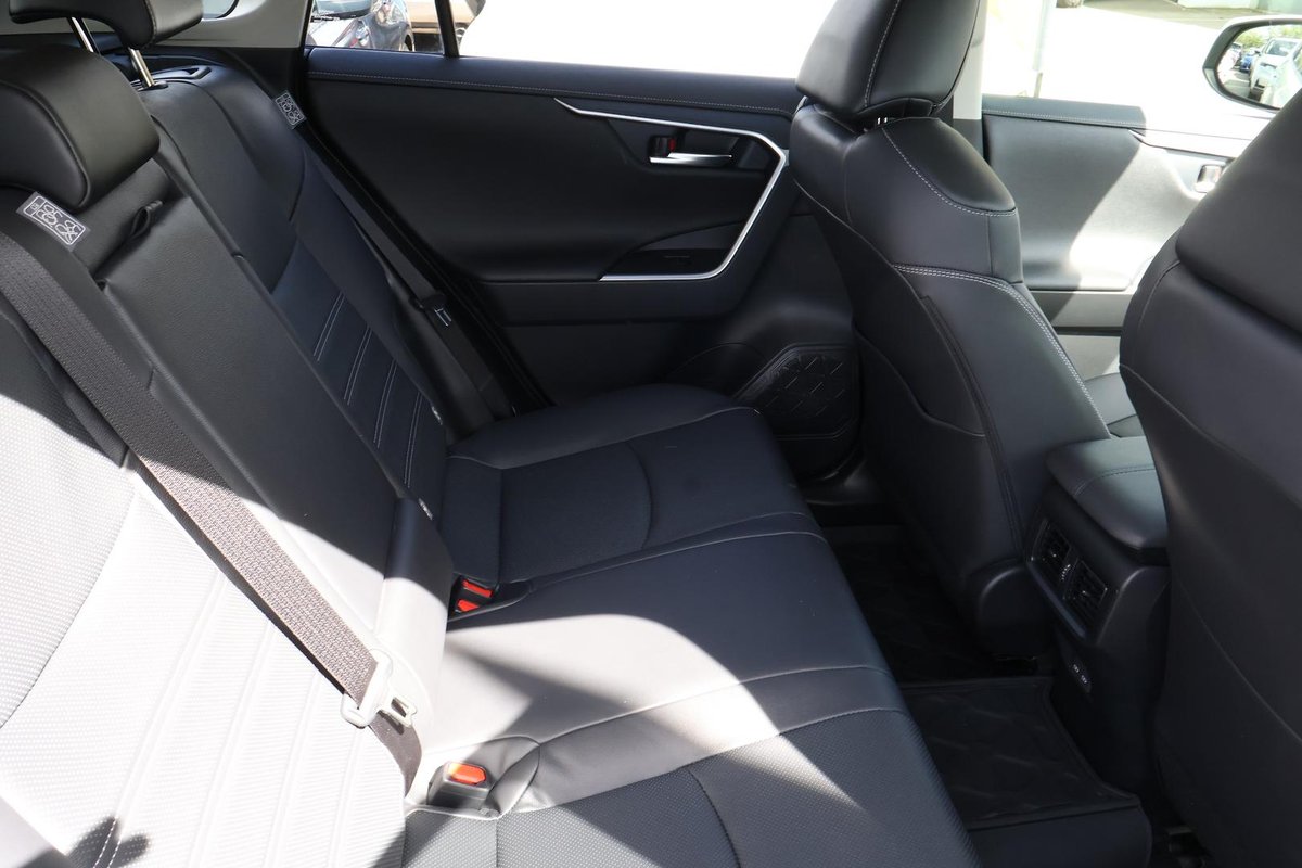 2024 Toyota RAV4 Cruiser AXAH52R image 26
