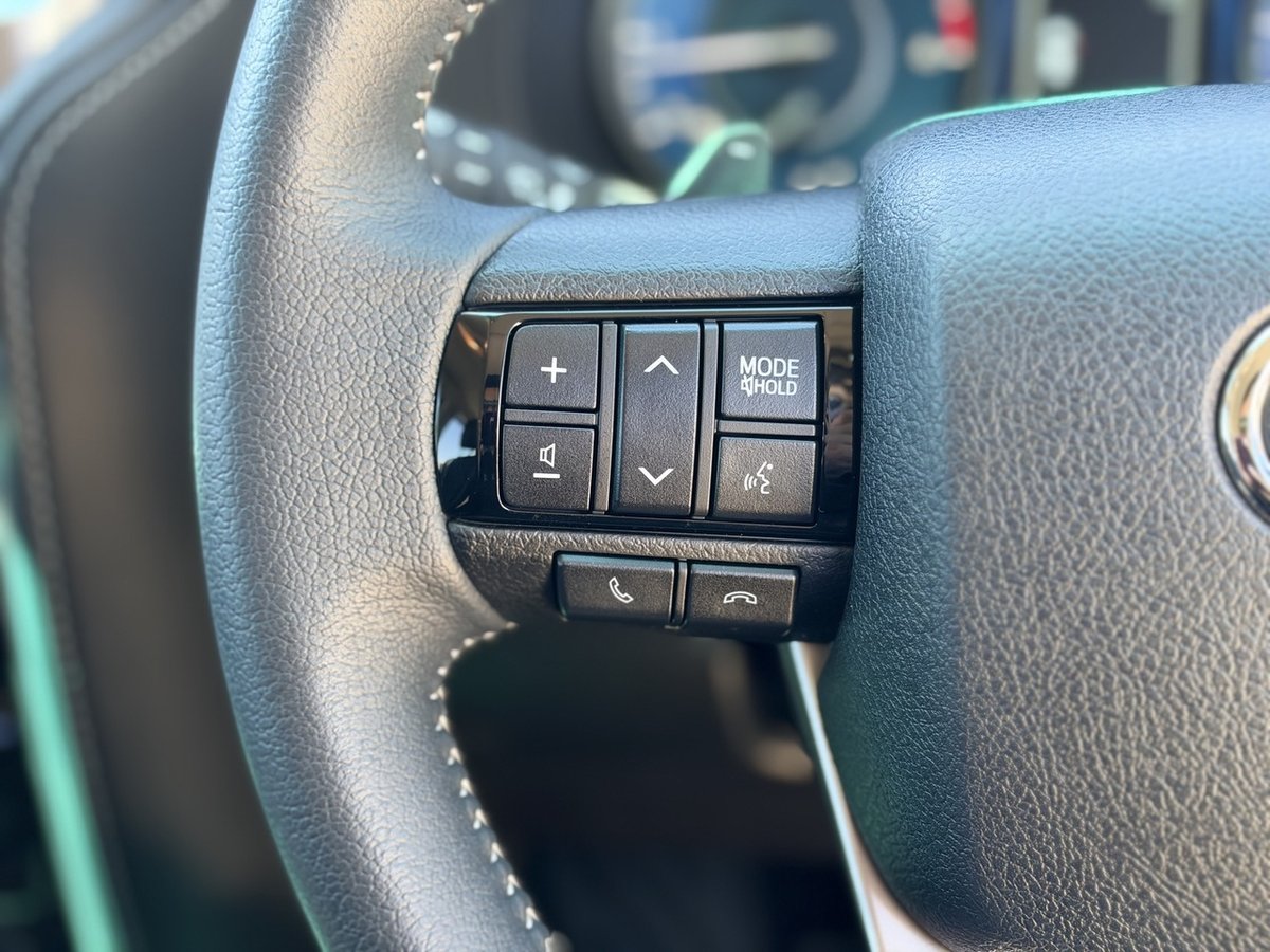 2025 Toyota Fortuner Crusade 2.8L T Diesel Automatic Wagon GUN156R image 21