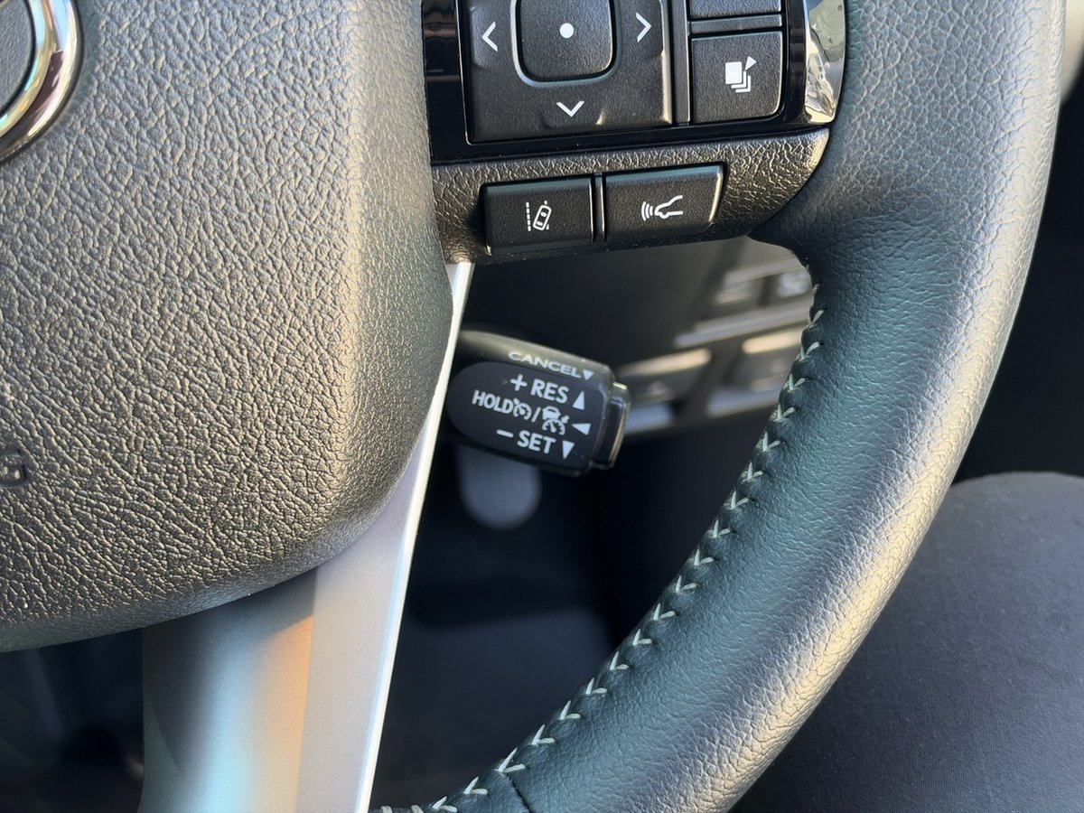 2025 Toyota Fortuner Crusade 2.8L T Diesel Automatic Wagon GUN156R image 23
