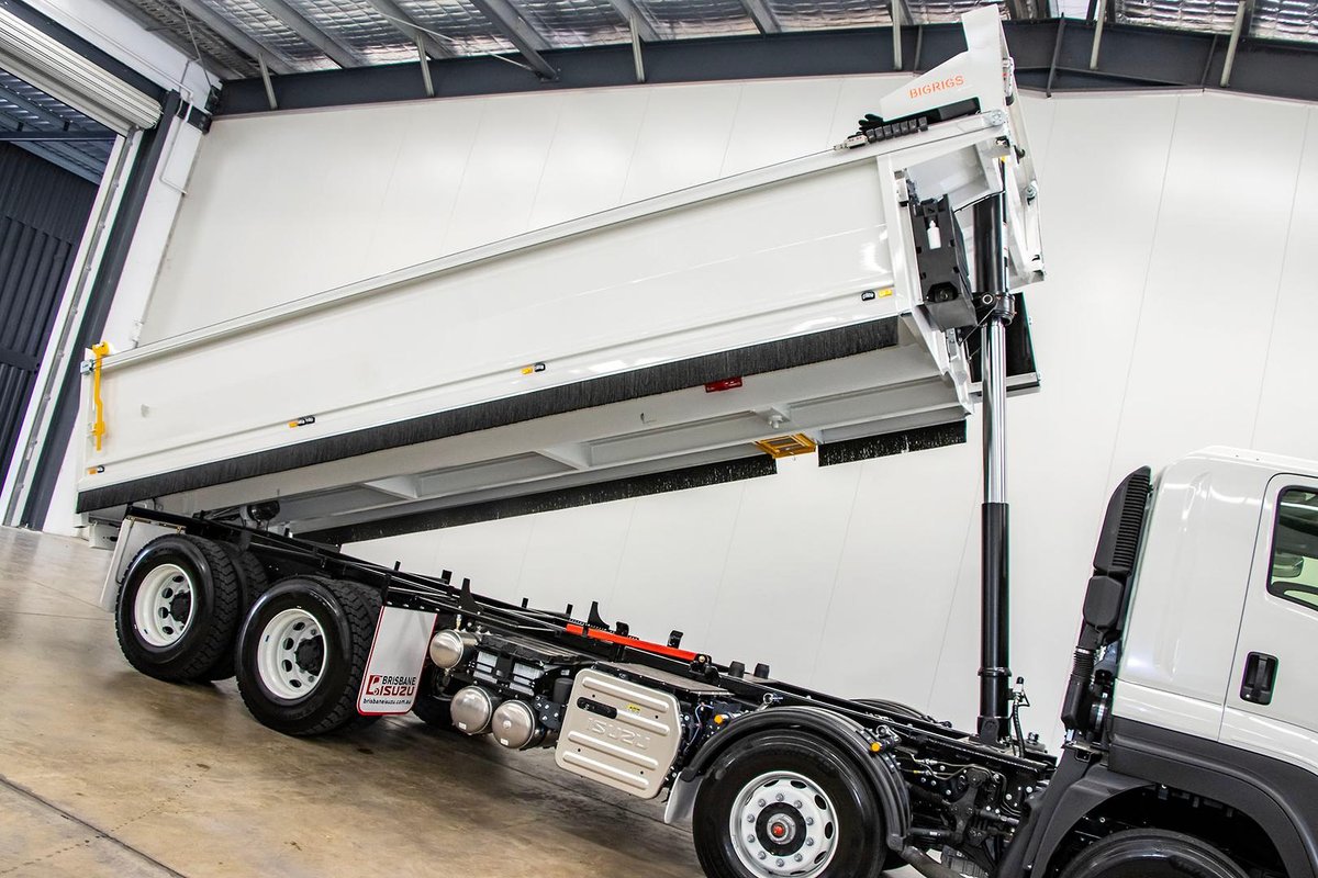 2025 Isuzu FY Series FYJ 320-355 AT R60 image 22