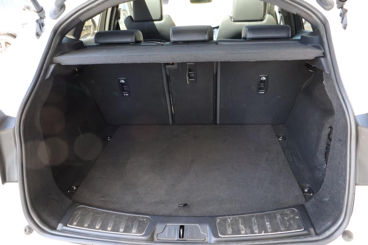 2024 Jaguar E-PACE P250 R-Dynamic SE X540 MY24.5 AWD image 10