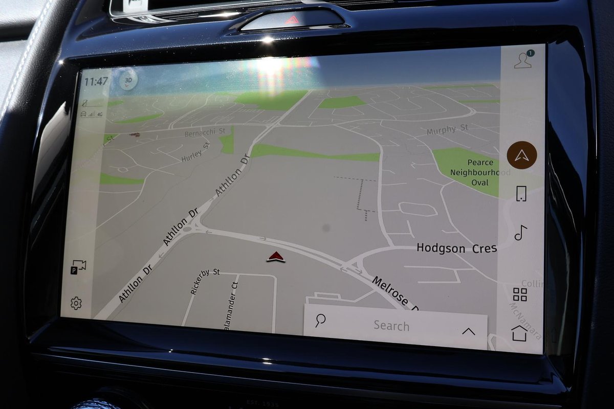 2024 Jaguar E-PACE P250 R-Dynamic SE X540 MY24.5 AWD image 11