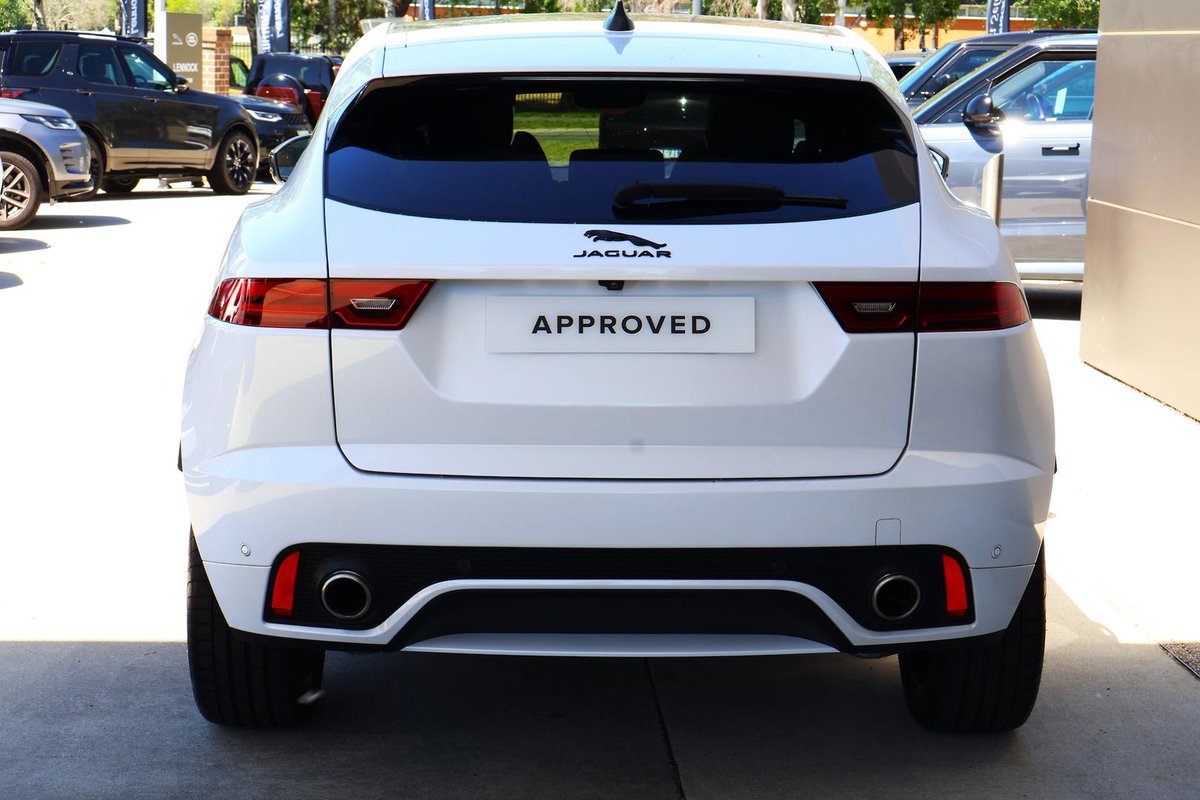 2024 Jaguar E-PACE P250 R-Dynamic SE X540 MY24.5 AWD image 6
