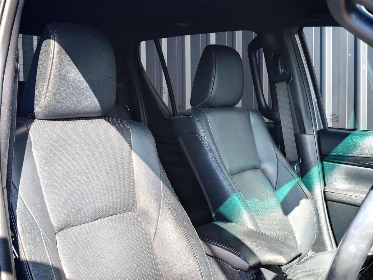 2019 Toyota Hilux Rogue GUN126R 4X4 Dual Range image 6