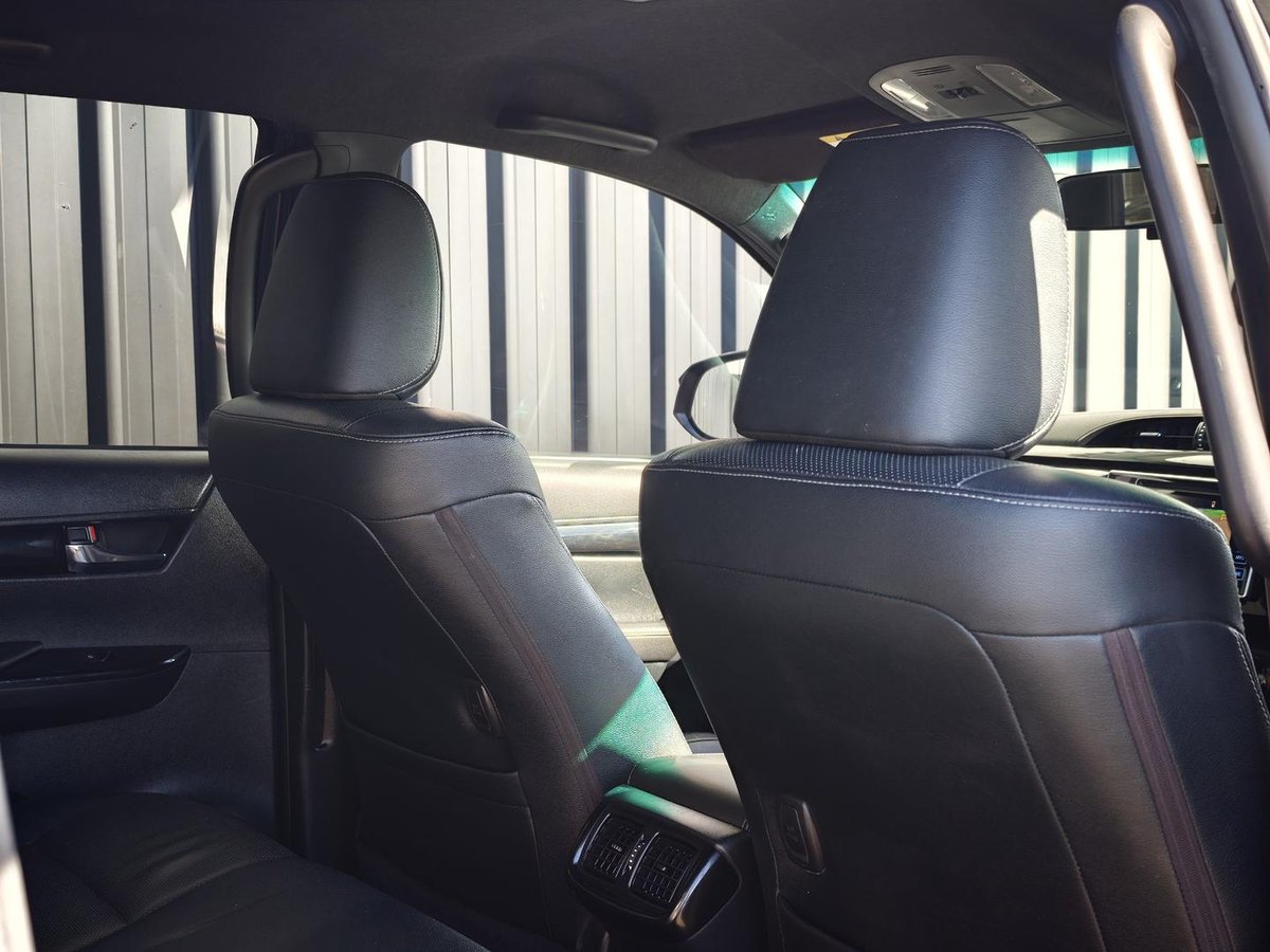 2019 Toyota Hilux Rogue GUN126R 4X4 Dual Range image 17