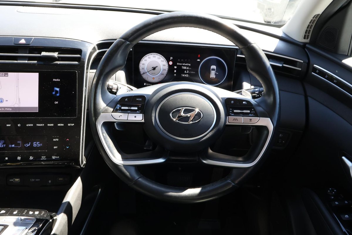 2022 Hyundai Tucson Highlander NX4.V1 MY22 AWD image 10