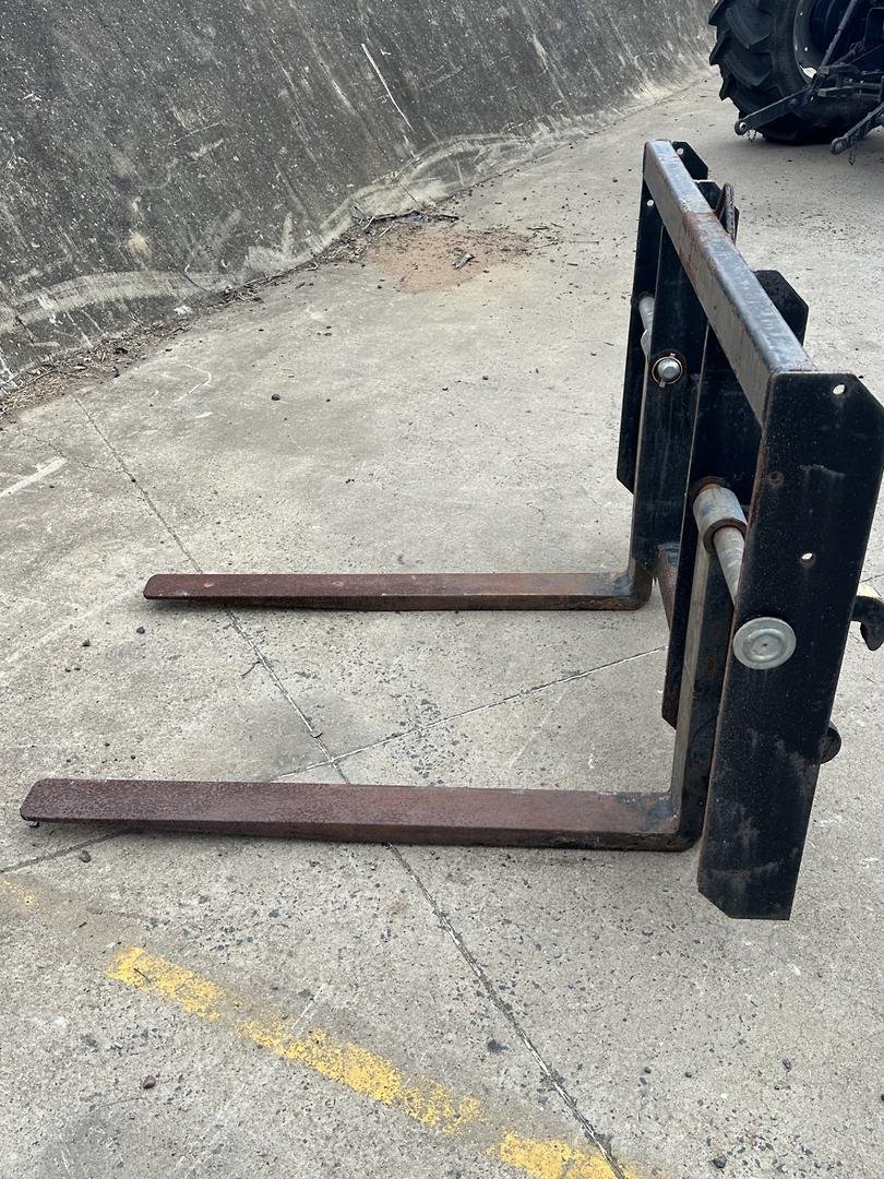 Challenge Pallet Forks image 2
