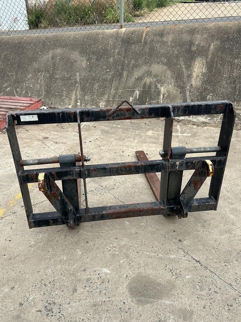Challenge Pallet Forks image 5